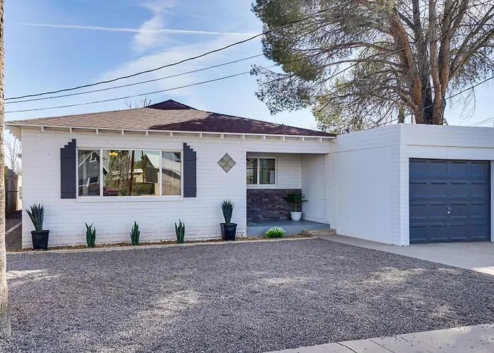 Holiday home Group-friendly Oasis Near Roper State Park! *